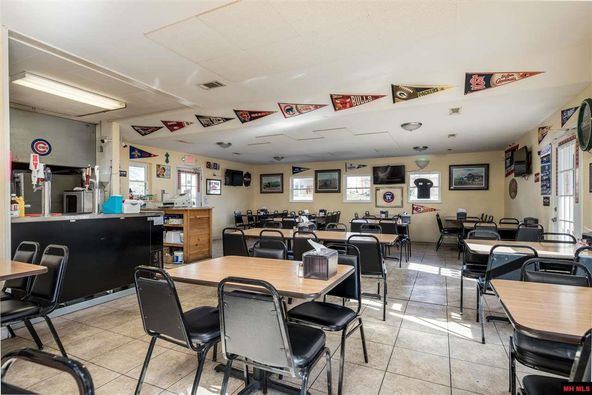 108 S 2nd St, Flippin, AR 72634
